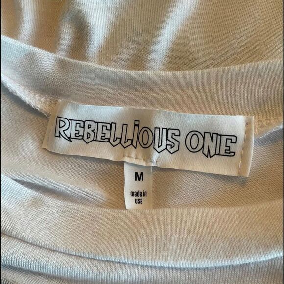 REBELLIOUS ONE Junior Medium TShirt - Picture 5 of 5